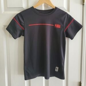 NBA tshirt kids Medium